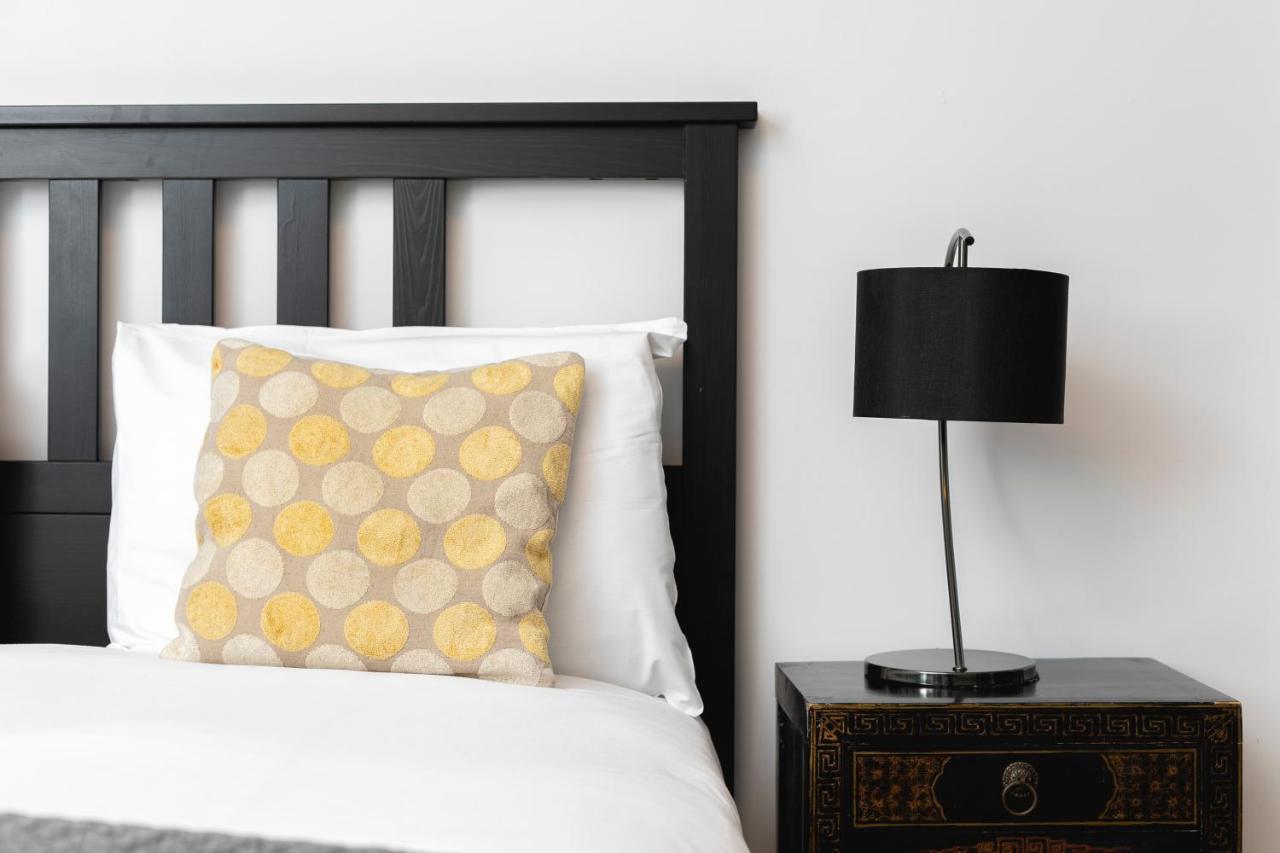 Penthousestays Notting Hill - Spacious 3 Bedroom King Bed Apartment - Near Portobello Road & Kensington High Street Londýn Exteriér fotografie